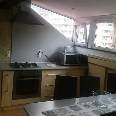 M&f Apartament Jepilor