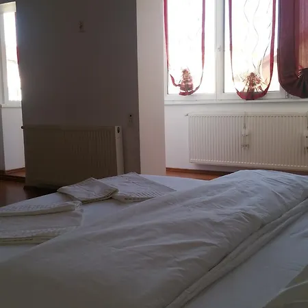 M&f Apartament Jepilor Brasov
